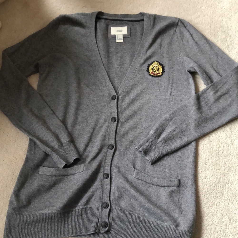 Forever 21 crest cardigan!